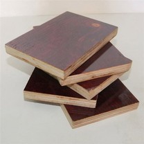 Иверица со црн филм со 18 мм